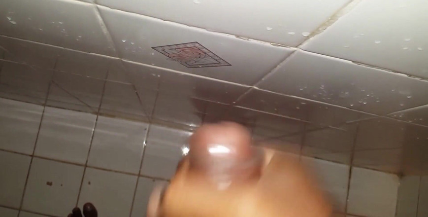 Black guy: Камшоты на большой черный член, подборка