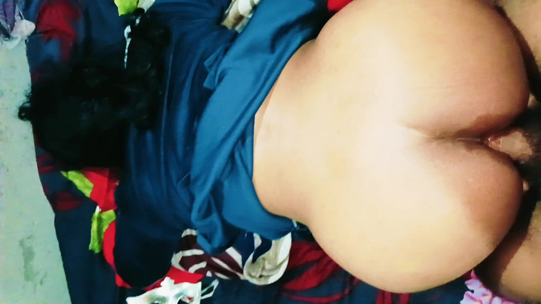 Sexy_girl_nehu: Neha Bhabhi was de eerste keer anaal neuken met Devar...