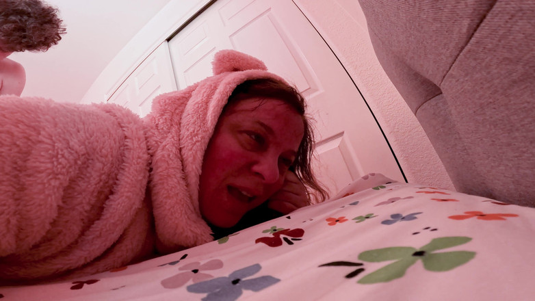 Erin Electra: Nevlastní bratr a nevlastní sestra si hrají a mají sex...