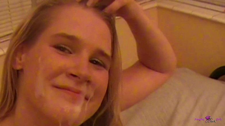 Naughty Black Girls: Вони обидва занадто сором'язливі, щоб почати що-небудь міжрасове, але вони розігріваються до нього