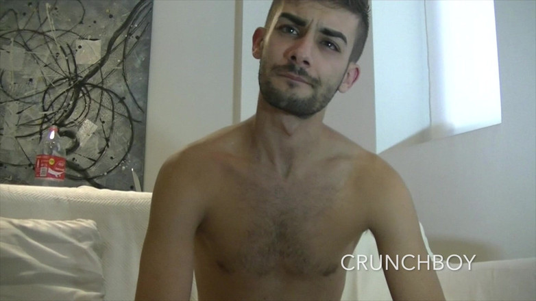 BAREBACK COMMUNITY: Pantat montok 2339 power bottom dientot sama cowok straight