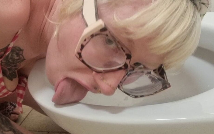 rosarosebud: Disgusting Whore Licks &amp; Kisses Public Toilet W/ Buttplug