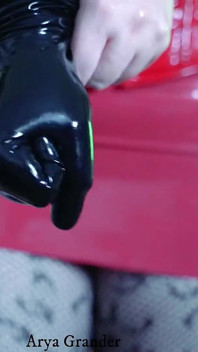 MILFเซ็กซี่หุ่นธรรมชาติอวบอิ่มยั่วเย็ดในชุดยาง latex catsuit วีดีโอโป๊ยางฟรี XXX
