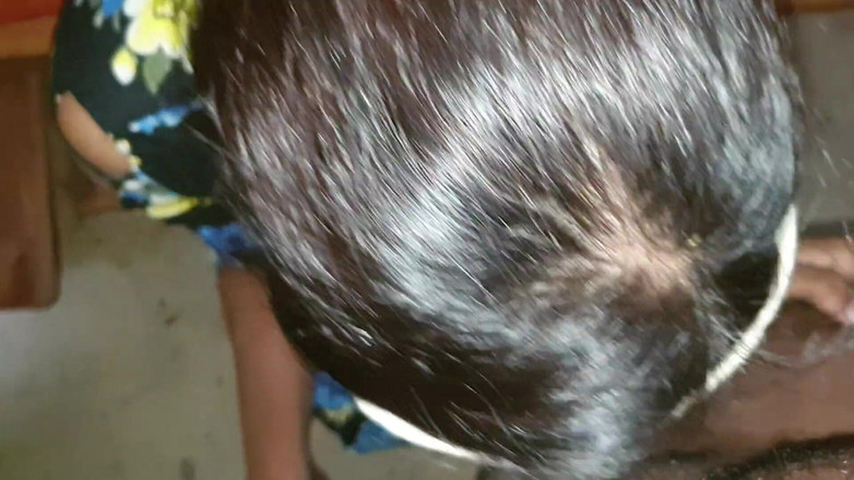 Tiyana: 유령의 집에서 나를 따먹는 Uncel 01