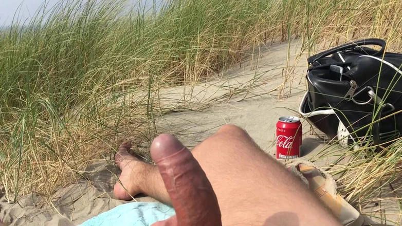 Double-Dutchies: Naked Fun on the Beach - Jerk, Suck, Assplay with Toys...