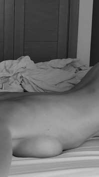 Wife Suddenly Felt His Tongue Between Her Legs in the Middle of the Night