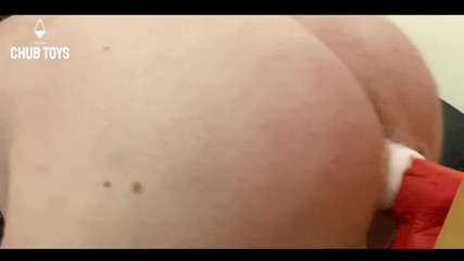 Chub toys: Druipend van glijmiddel, mijn grote rode dildo