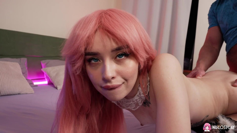 Nu Cosplay: Karolina Geiman es una zorra anime flaca que ama una...