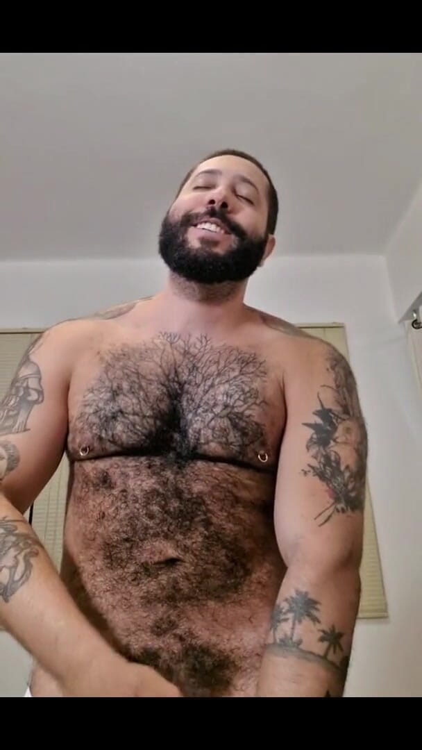 RiqueMartinsRJ: Let's jerk off and cum together.
