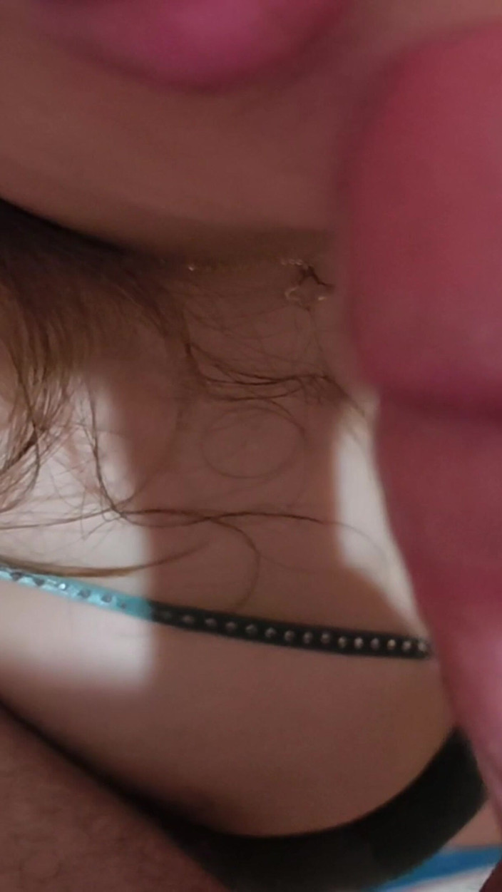 Moroccancouple: この極端な深い喉のせいで喉が痛い...でも大好きだ