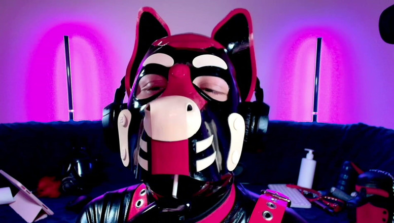 Alex GoodBoy: Goodboy's Lollipop kyssar och deep play