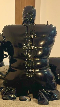 Anal Test by a Latex Alien, Part 2 - Alex Latex