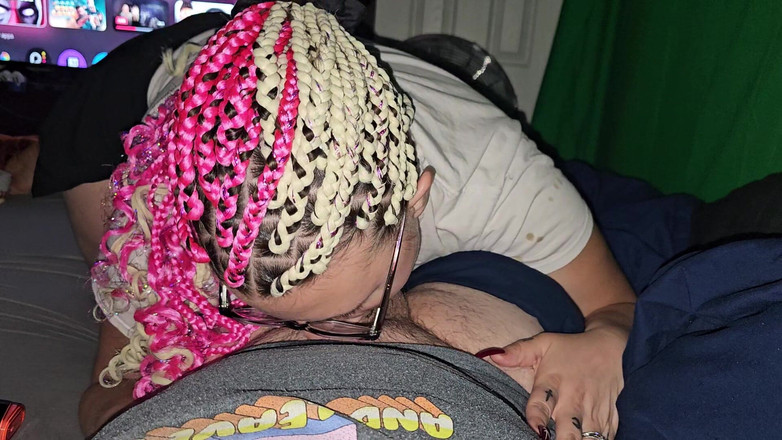 Funhousewife69: Increíble mamada de hermosos ojos mirando hacia arriba