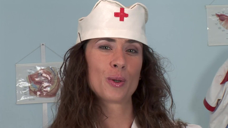 Mydirtyxxx: Servizio fotografico nello studio medico con esami caldi