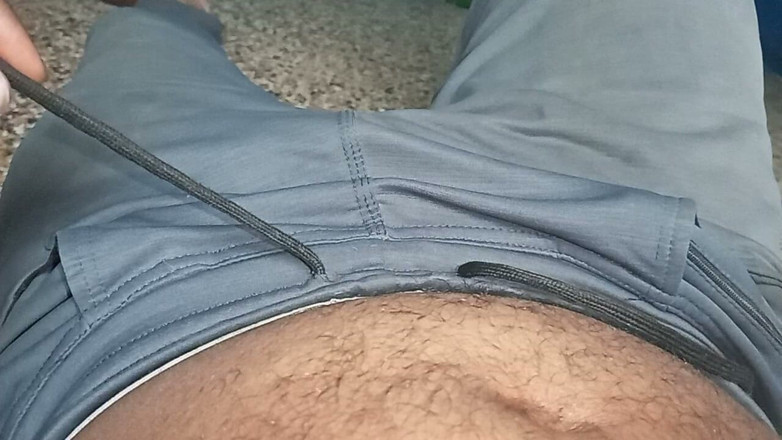 Sweet Indian cock: Моя индийская жена сосет большой член с поцелуями