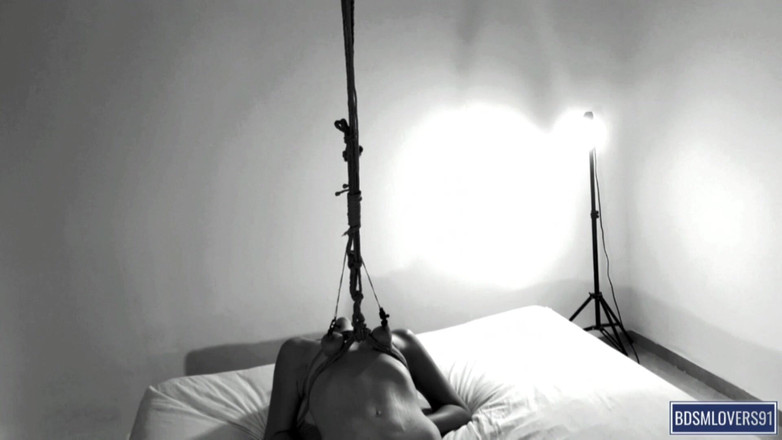 Bdsmlovers91: आपके छोटे स्तन अब बकाया हैं! - दब्बू रंडी प्रशिक्षण
