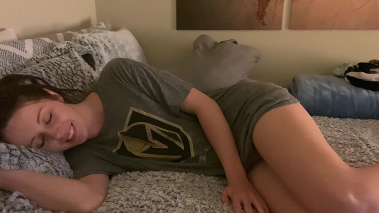 Nadia Foxx: Morning After Bareback Sex and BJ Wearing Your T-shirt!