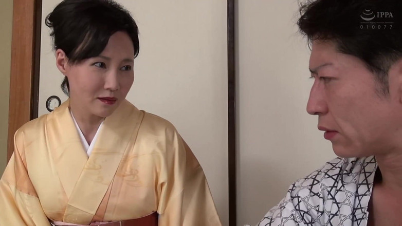 Raptor Inc: Premium Jepang: 12 tante seksi dengan pakaian budaya yang haus seks -2