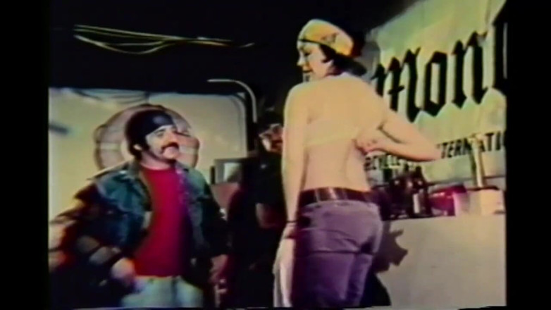 Vintage megastore: Trío vintage de jóvenes zorras tetonas con coño peludo follada (película...