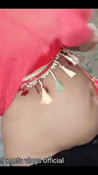 India erótica caliente esposa casi bailando