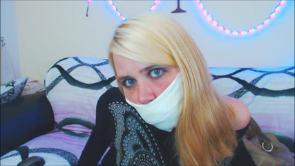 Selfgags classic: Microfoam tape tersinggung!