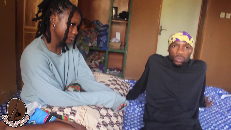 Castedraw: 그는 흑인 헐렁한 나이지리아 소녀 애널을 즐기고 있다