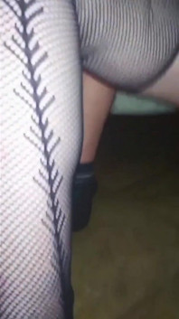 Leila hete vrouw bbw en bull maken een pijpbeurt, manlief cuckold