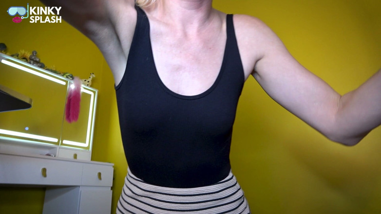 UKCuteGirl Lucy Lauren: Wear Your Lifejacket Like a Good Boy - POV Instruction with...