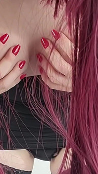 Mi diverto e mostro il mio culo e le mie tette sexy