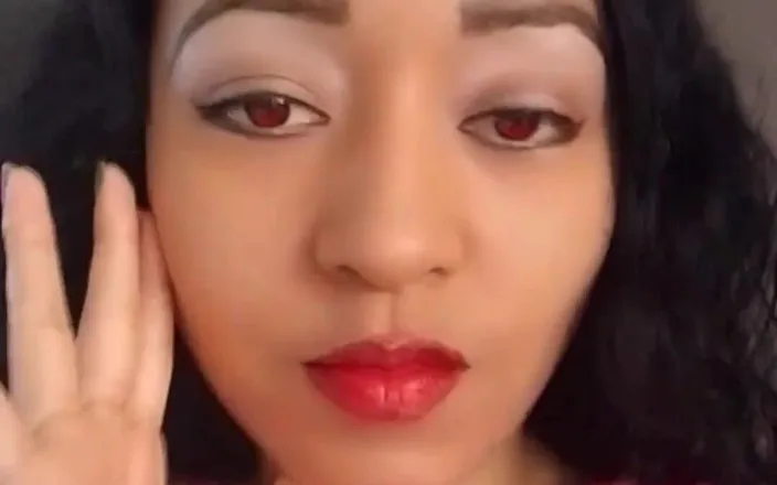 Saturno Squirt: Saturno Squirt Her Red Eyes as a Sexy Vampire Will...