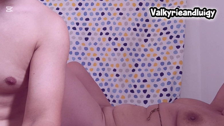 Valkyrie and Luigy Couple: Blowjob ekspres