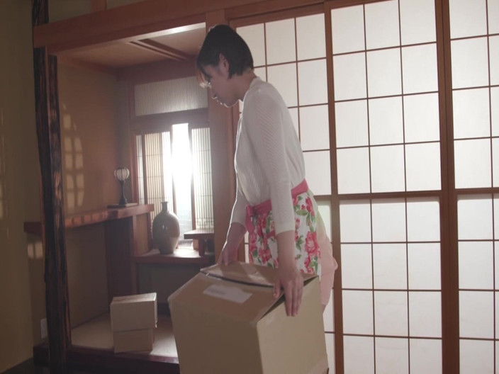 MBM3988: A062g04 the Propensity of a Young Wife Who Knows That...
