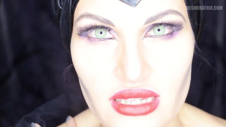 Lady Mesmeratrix Official: In to maleficenteyes...