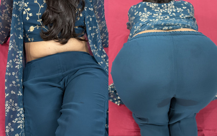 wildDesipair: I took my girlfriend to Oyo and had sex with...