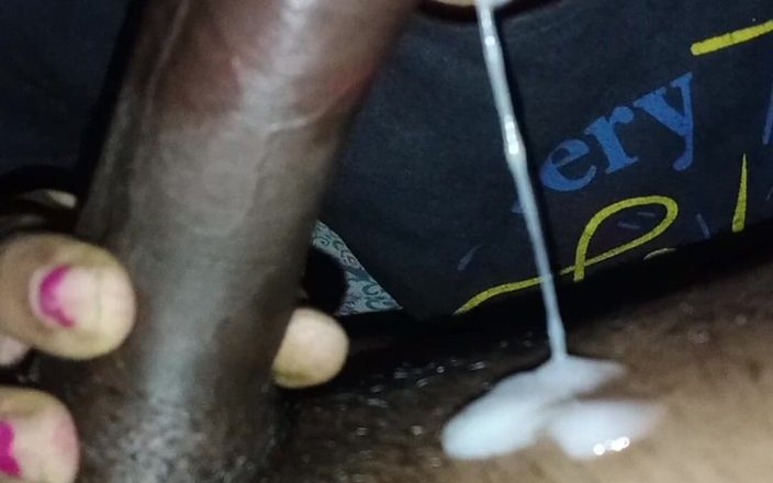 Sexpron: Prawdziwy Bhabhi Zrobił loda z szwagierem w nocy