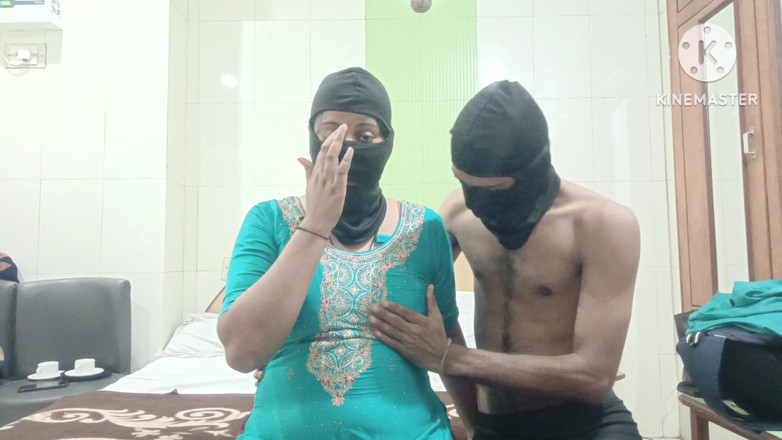 Poojakabir: Мою дружину трахає інший чоловік, і я дивлюся