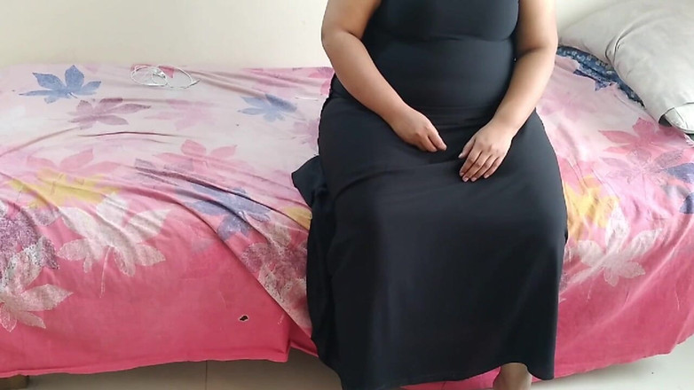 Aria Mia: Dì deepali mông to đưa bạn trai của cô ấy đến nhà cô ấy...