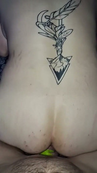 Vytloukej z ní ó