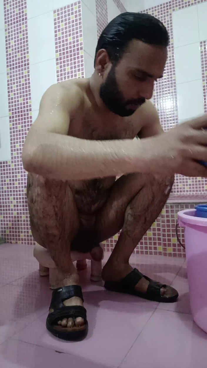 Rajasthani-old-lover: Desi muž ukazuje vlastní masáž penisu s ranní koupelí