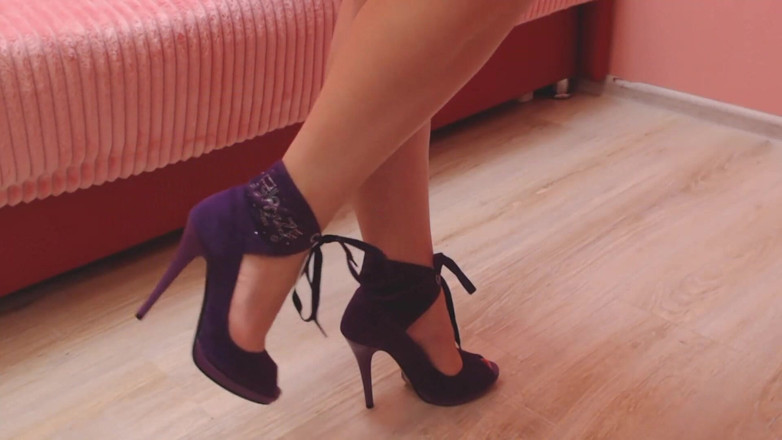 Dream Factory: High heels defile