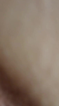너와 내 후장 윙크용 내 보지 오줌싸기. 나를 따먹고 내 보지에 주먹을 주세요. 클로즈업