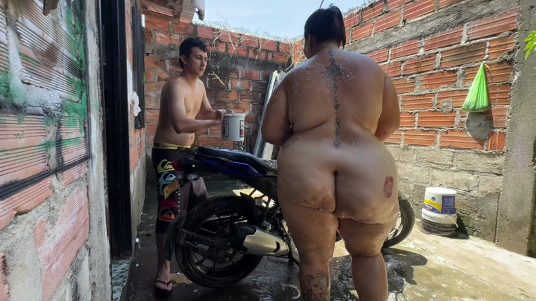 Lexly_16: My Neighbor Helps Me Wash up and Then He Fucks...