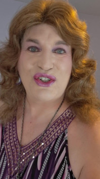 I Want to Suck Big Hairy Cocks!
