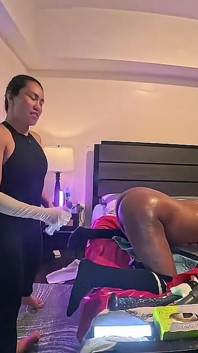 Asiática Dominação Feminina Anal Fisting E Pegging