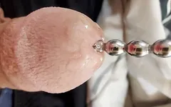 鸡巴敲响我柔软的小鸡巴！一个不是洗澡的种植者