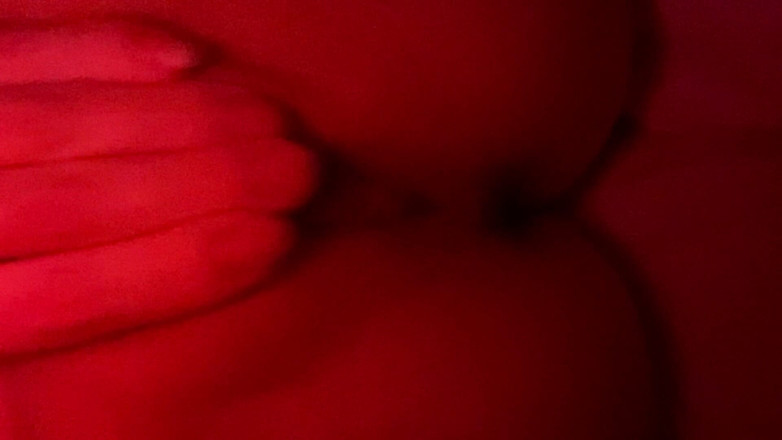 Misslilith9020: Follando mi juguete