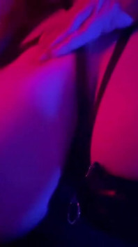 Enorme Caduta Di Tette E Tette