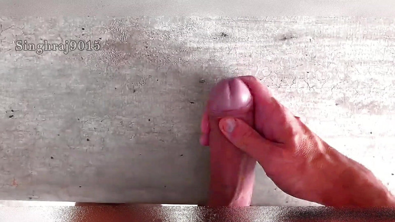 Bade Lund Wala: Sólo masturbace s monstrózním čůrákem