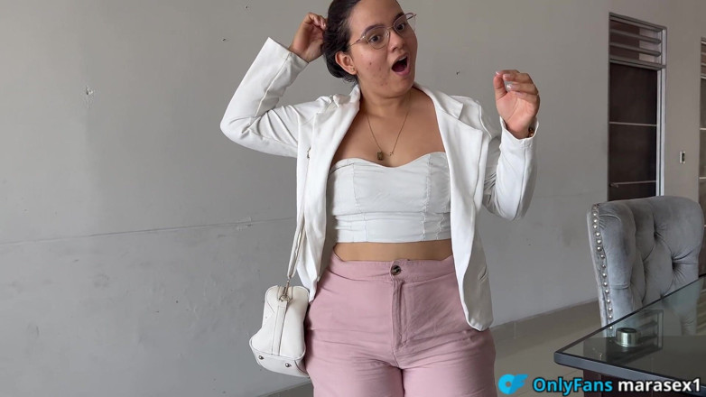 MaRaSexx: Una Agente Latina Inmobiliaria Follada Durante Una Visita Para Vender...