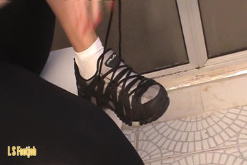 Footjob life style: Dedos rojos y pantalones de leggin